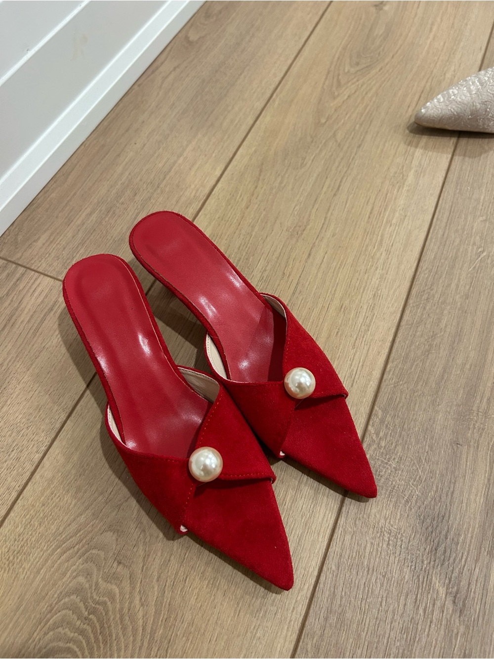 Women’s Red Pearl-Accent Pointed Toe Mules